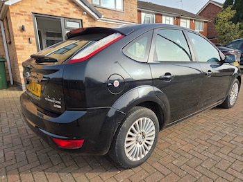 Used Ford Focus 2010 for sale - 77766150: Photo