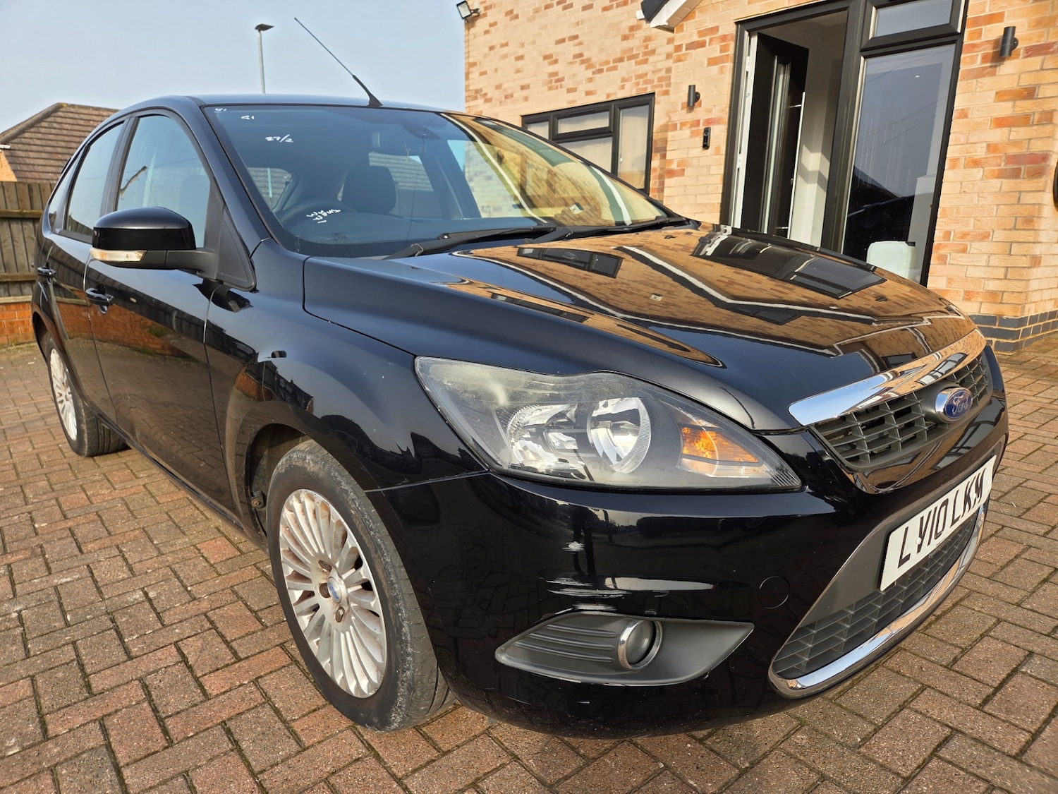 Used Ford Focus 2010 for sale - 77766150: Photo 9