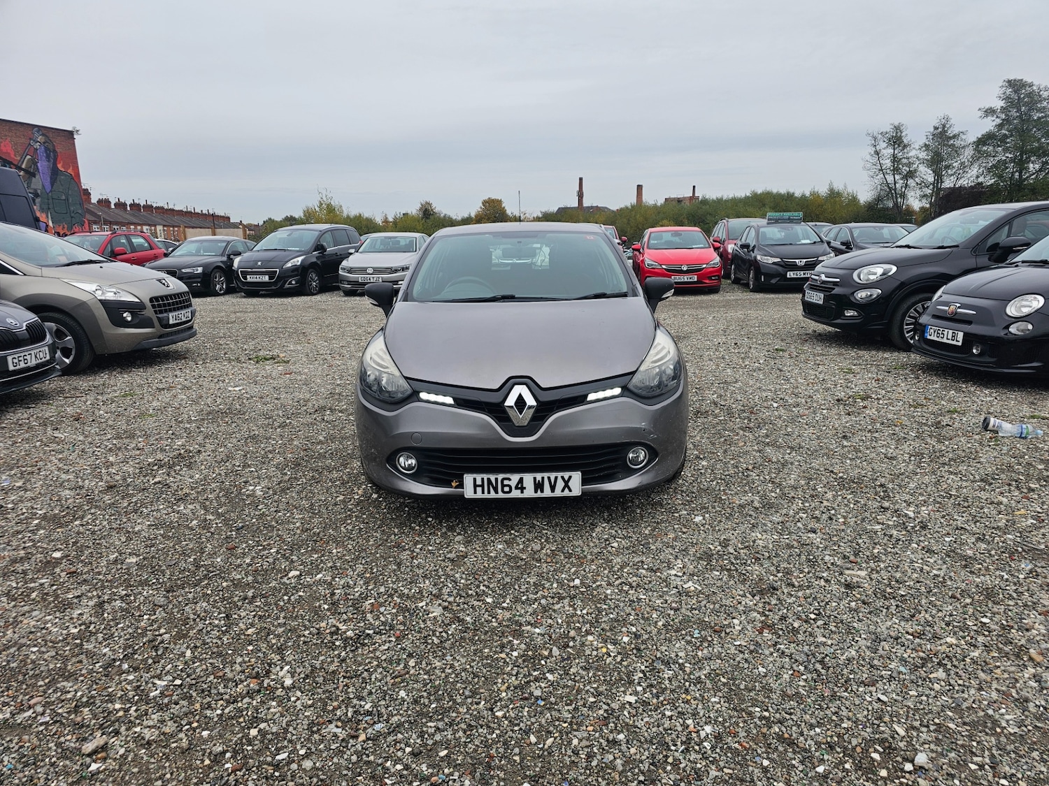 Used Renault Clio 2014 for sale - 76418082: Photo 5