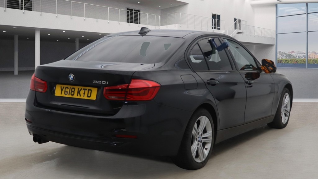 Used BMW 3 Series 2018 for sale - 77981988: Photo 3