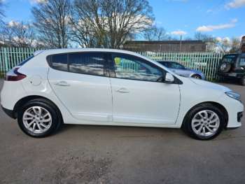 Used Renault Megane 2015 for sale - 68656736: Photo