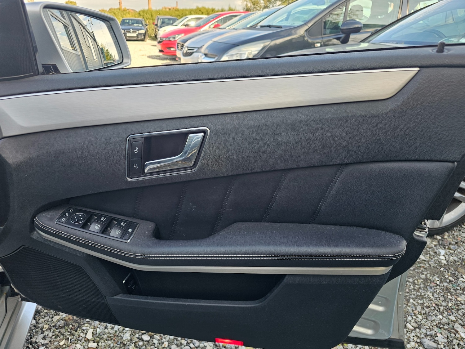 Used Mercedes-Benz E Class 2011 for sale - 74872873: Photo 23