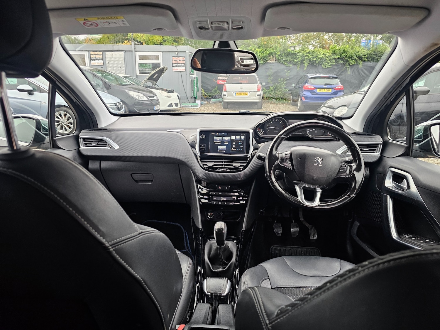 Used Peugeot 2008 2015 for sale - 75736569: Photo 10