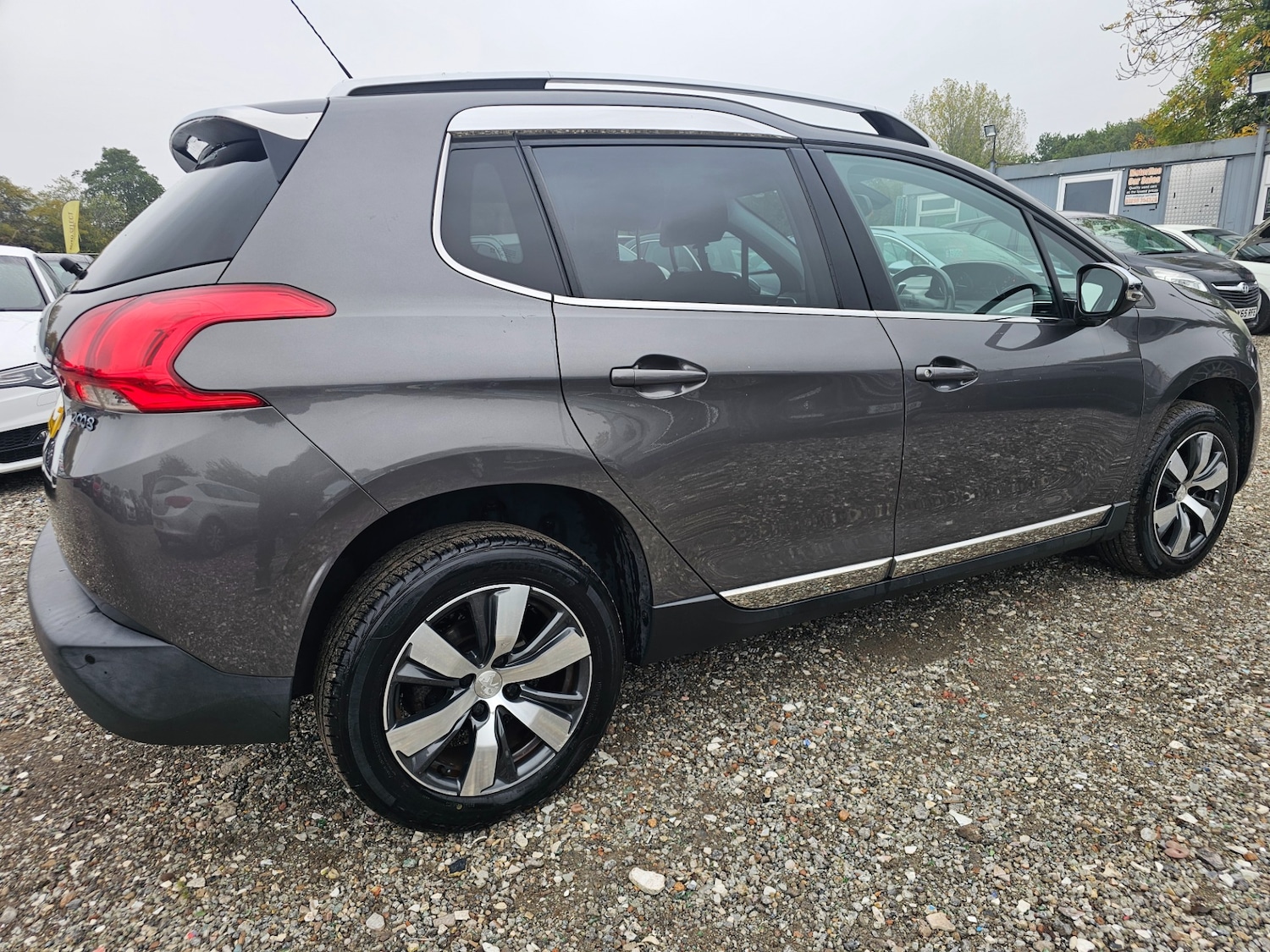Used Peugeot 2008 2015 for sale - 75736569: Photo 19