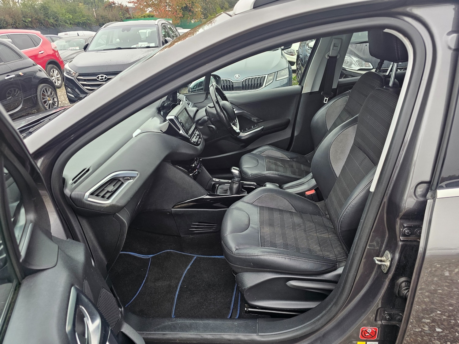 Used Peugeot 2008 2015 for sale - 75736569: Photo 25