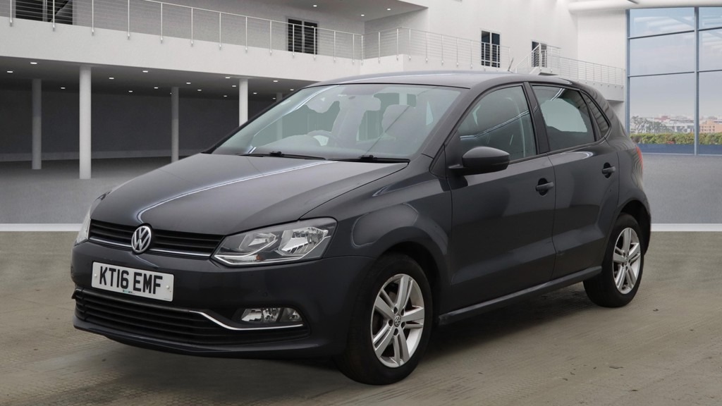 Used Volkswagen Polo 2016 for sale - 77643965: Photo 2