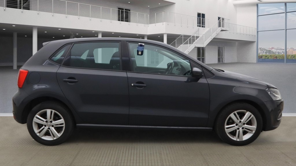 Used Volkswagen Polo 2016 for sale - 77643965: Photo 5