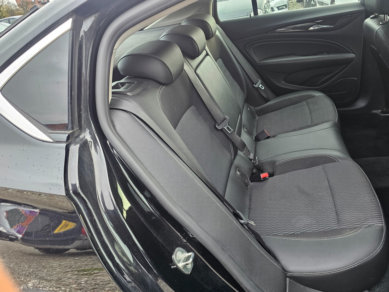 Used Vauxhall Insignia 2018 for sale - 76503087: Photo 8