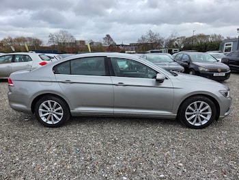 Used Volkswagen Passat 2015 for sale - 78857636: Photo
