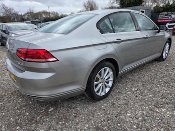 Used Volkswagen Passat 2015 for sale - 78857636: Photo