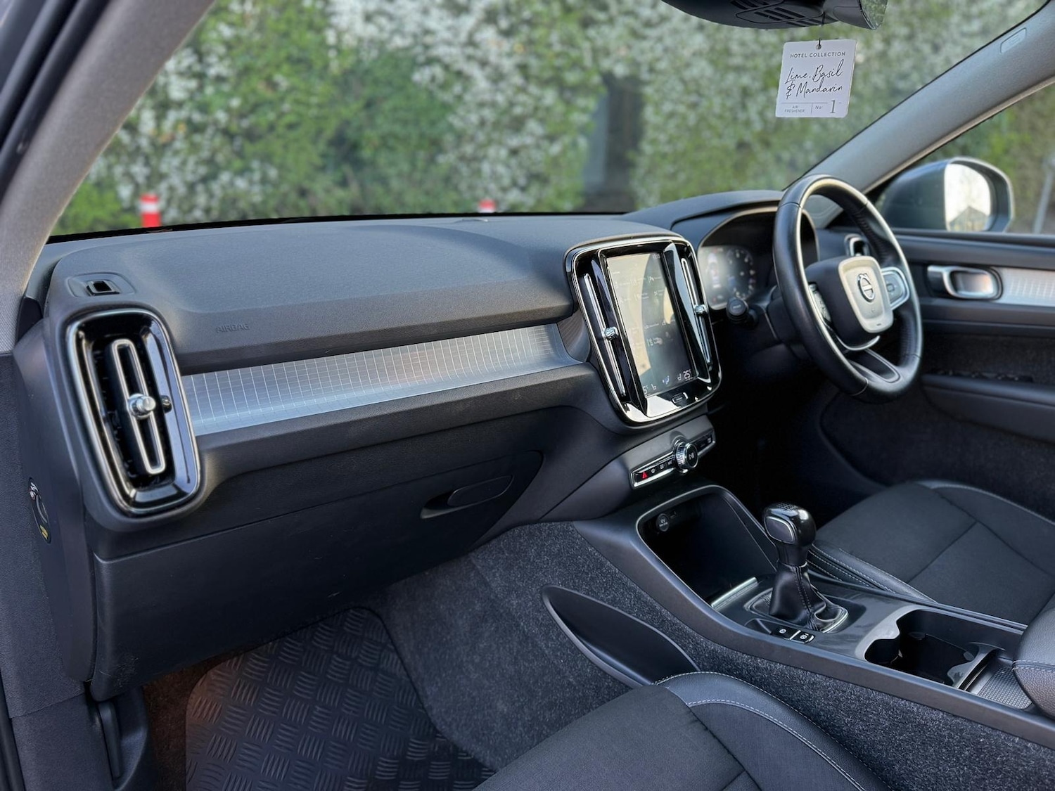 Used Volvo XC40 2019 for sale - 78071088: Photo 10