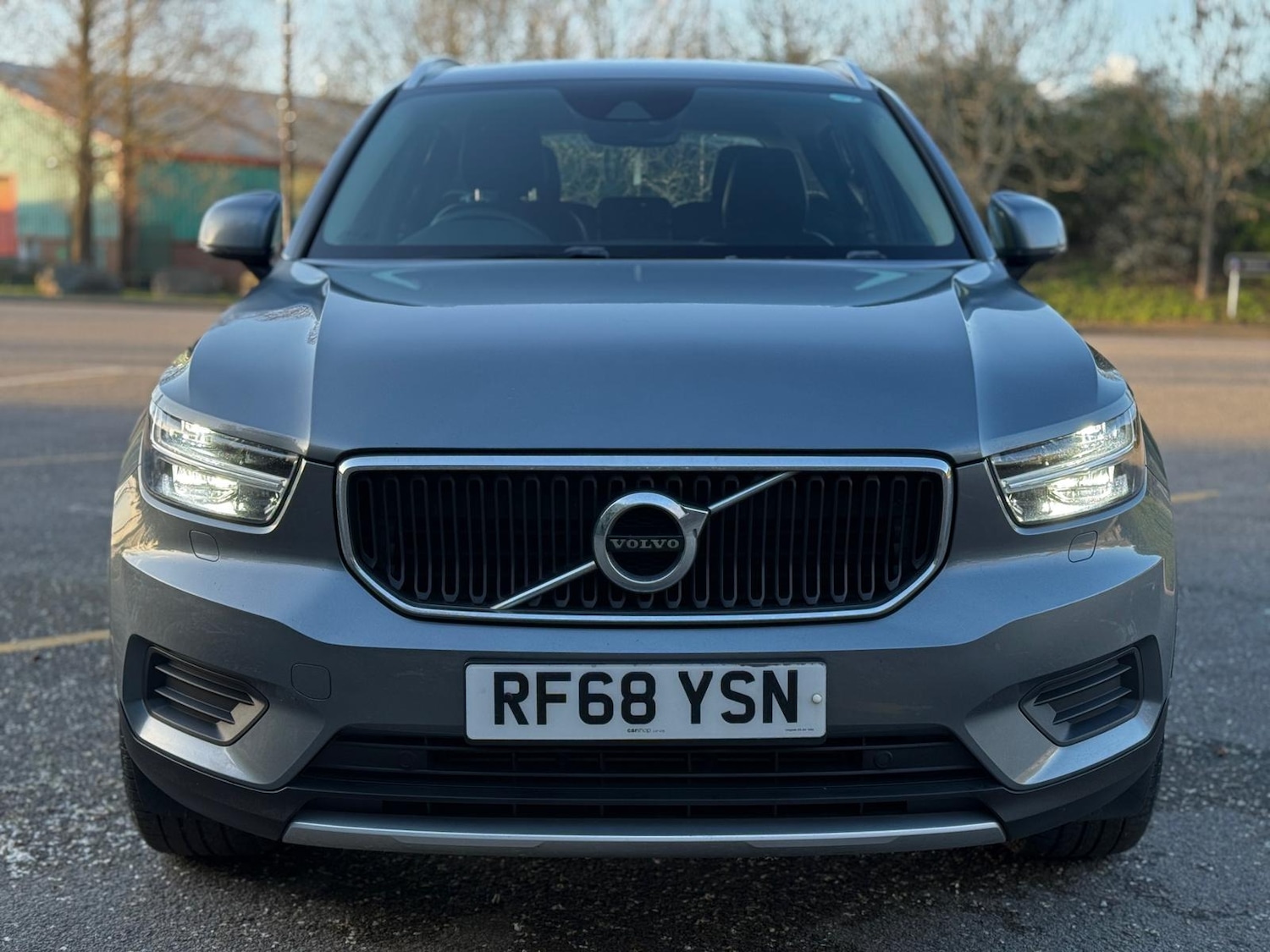 Used Volvo XC40 2019 for sale - 78071088: Photo 2