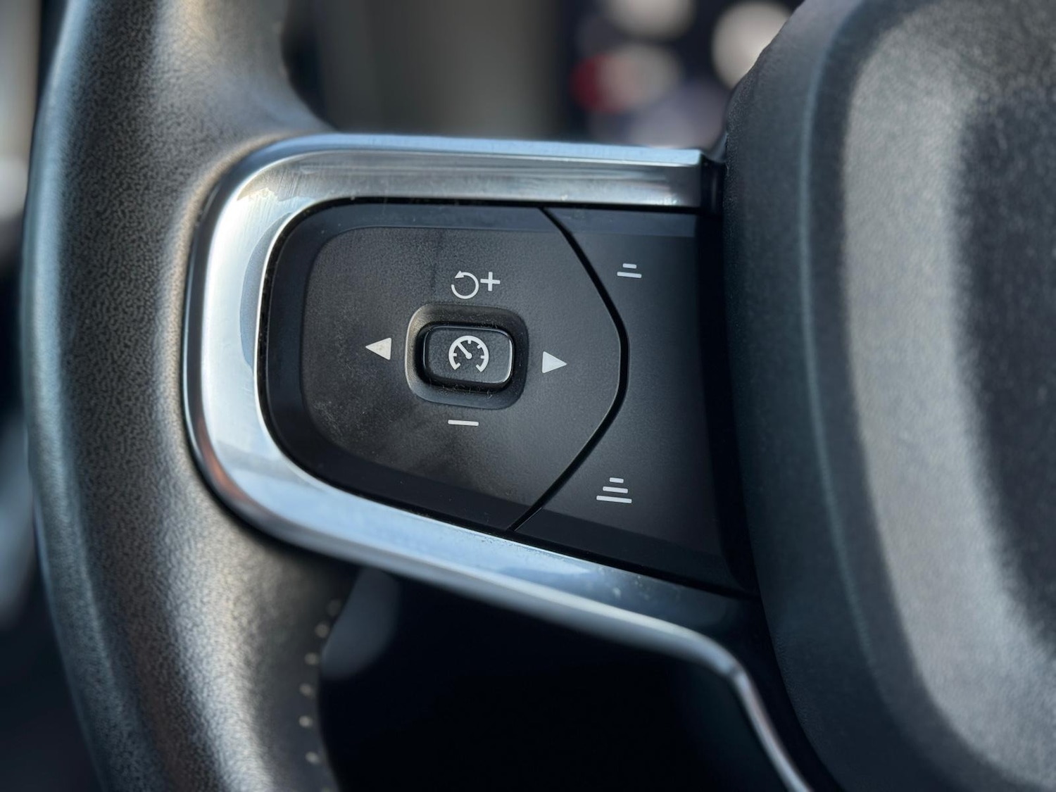 Used Volvo XC40 2019 for sale - 78071088: Photo 22