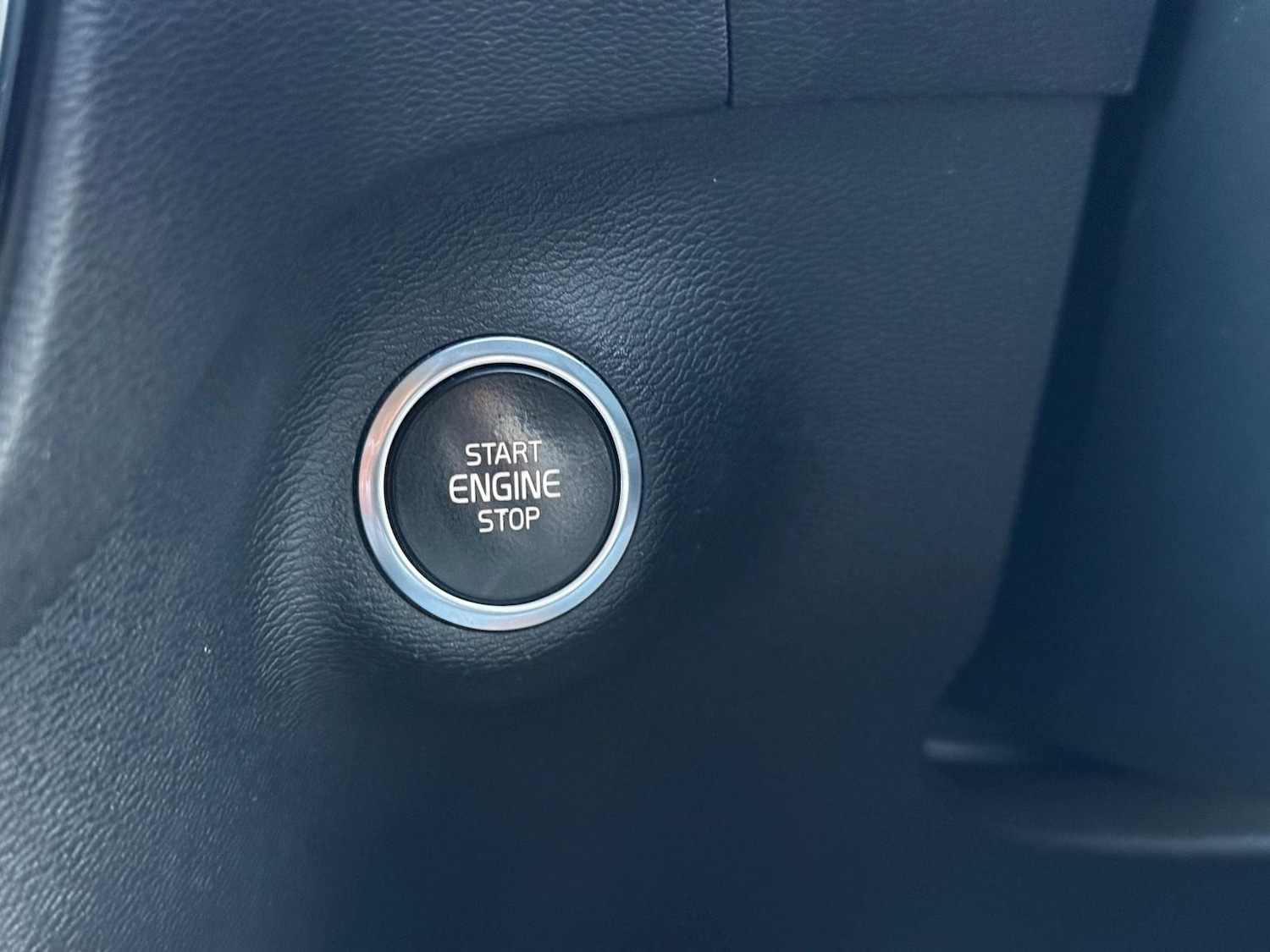 Used Volvo XC40 2019 for sale - 78071088: Photo 24