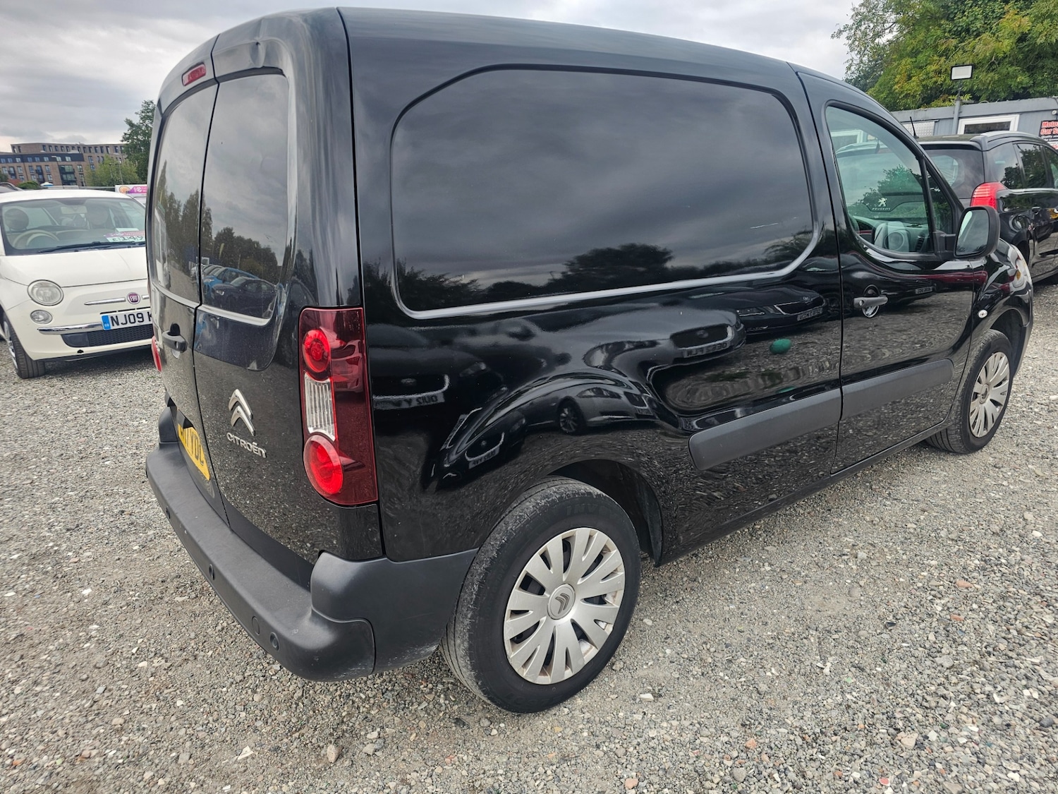 Used Citroen Berlingo 2017 for sale - 76098845: Photo 4