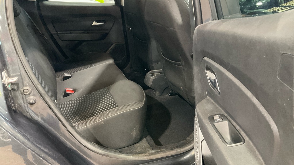 Used Dacia Duster 2019 for sale - 77981960: Photo 8