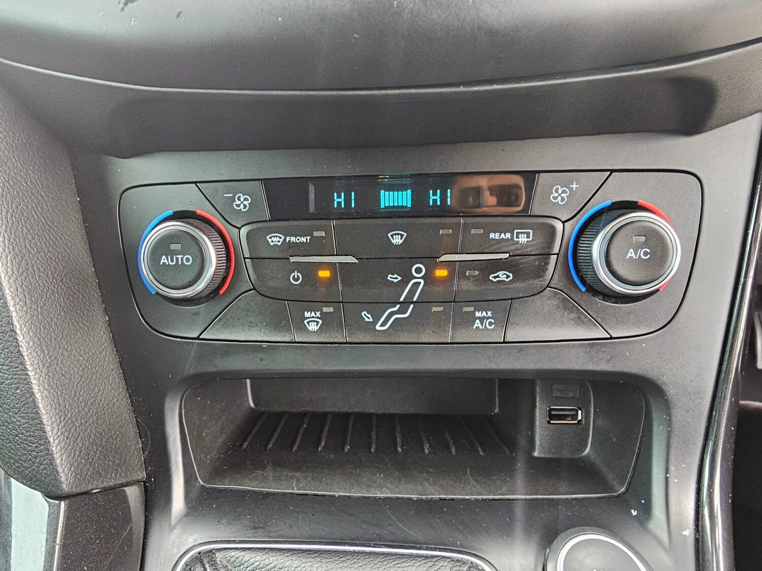 Used Ford Focus 2017 for sale - 74609424: Photo 13