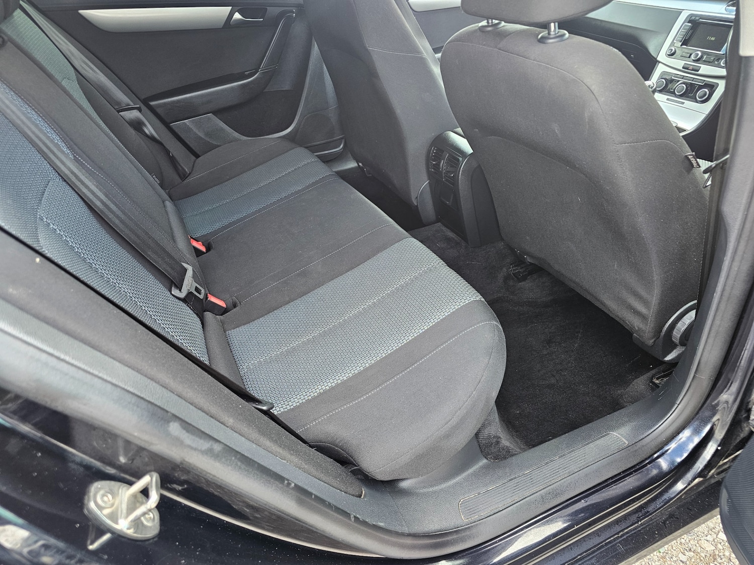 Used Volkswagen Passat 2014 for sale - 73815539: Photo 11