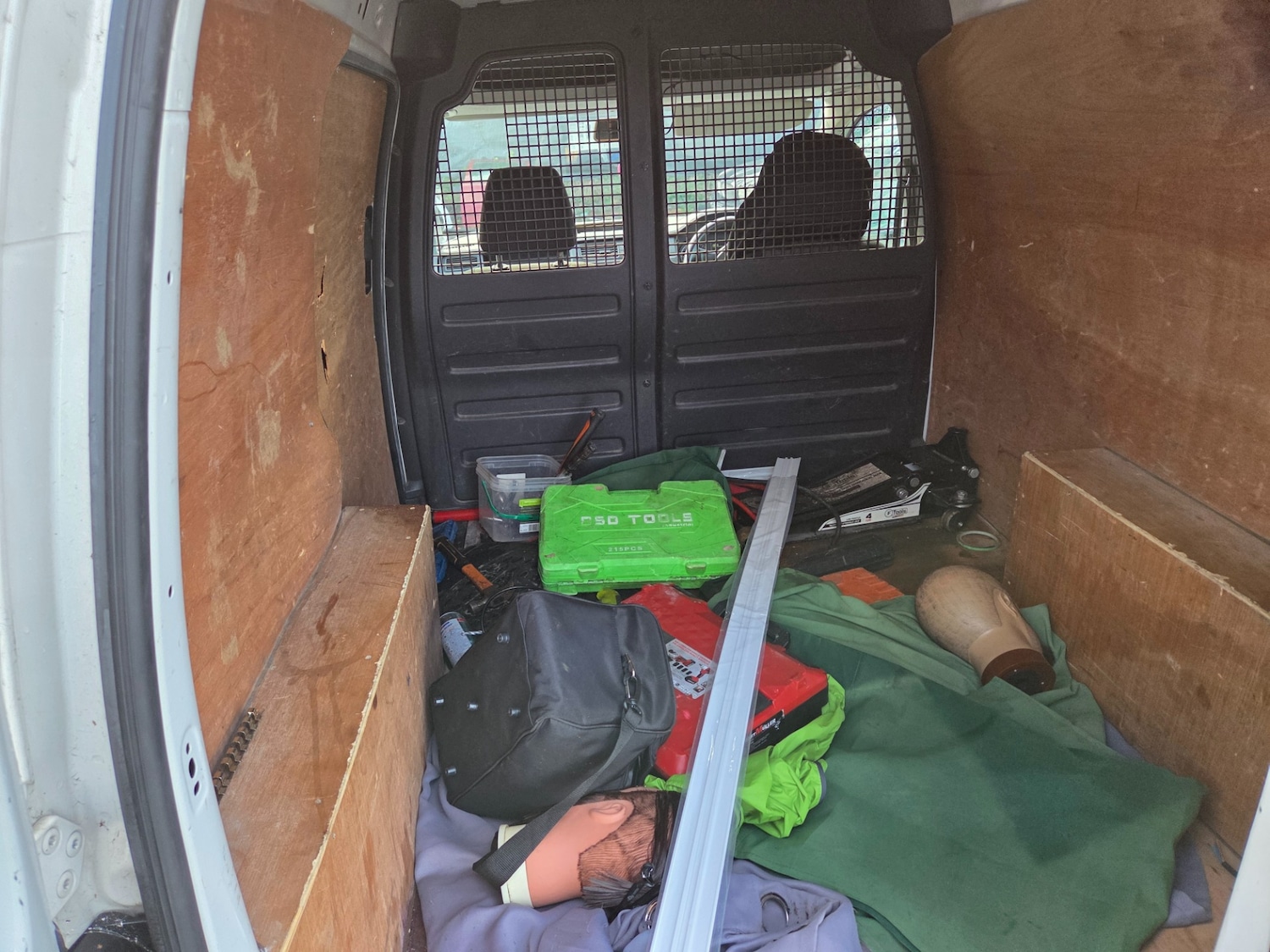 Used Volkswagen Caddy 2016 for sale - 77452780: Photo 9