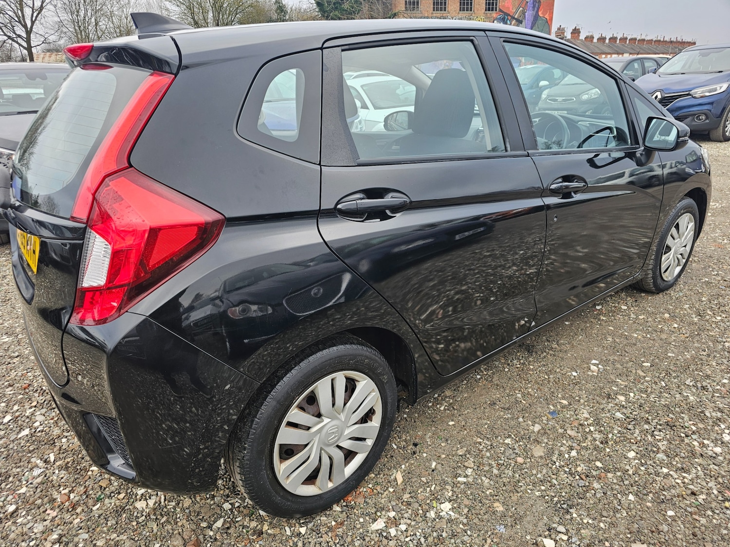 Used Honda Jazz 2016 for sale - 76836789: Photo 3