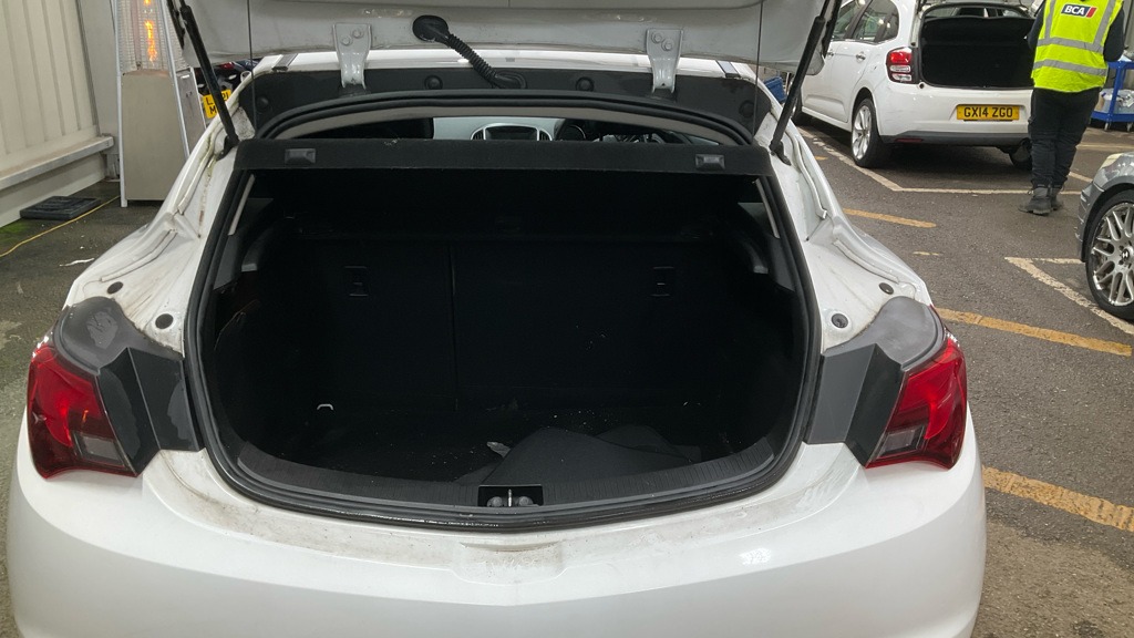 Used Vauxhall Astra GTC 2016 for sale - 77653235: Photo 6