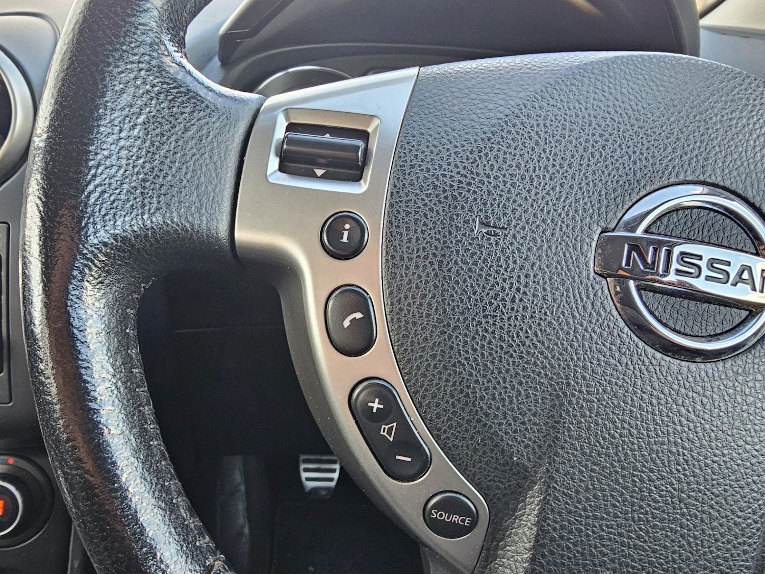 Used Nissan Qashqai 2012 for sale - 76626656: Photo 23