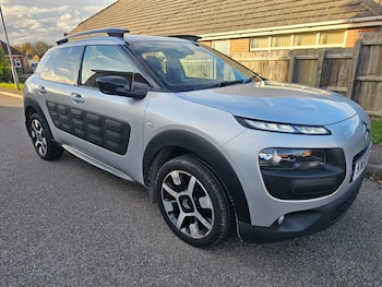 Used Citroen C4 Cactus 2016 for sale - 76452711: Photo