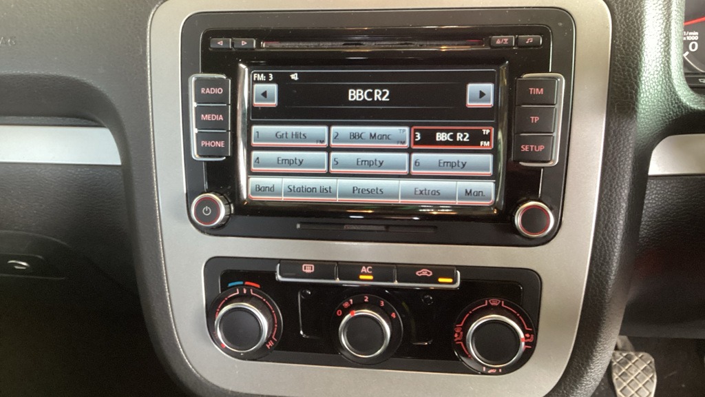 Used Volkswagen Scirocco 2011 for sale - 78000422: Photo 11