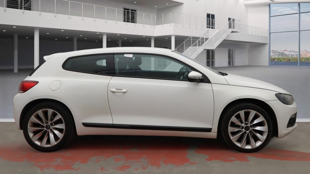 Used Volkswagen Scirocco 2011 for sale - 78000422: Photo 5
