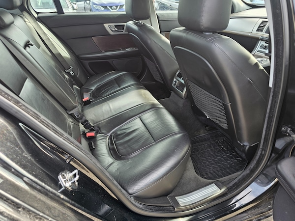 Used Jaguar XF 2012 for sale - 75235599: Photo 10