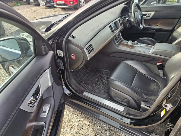 Used Jaguar XF 2012 for sale - 75235599: Photo 11