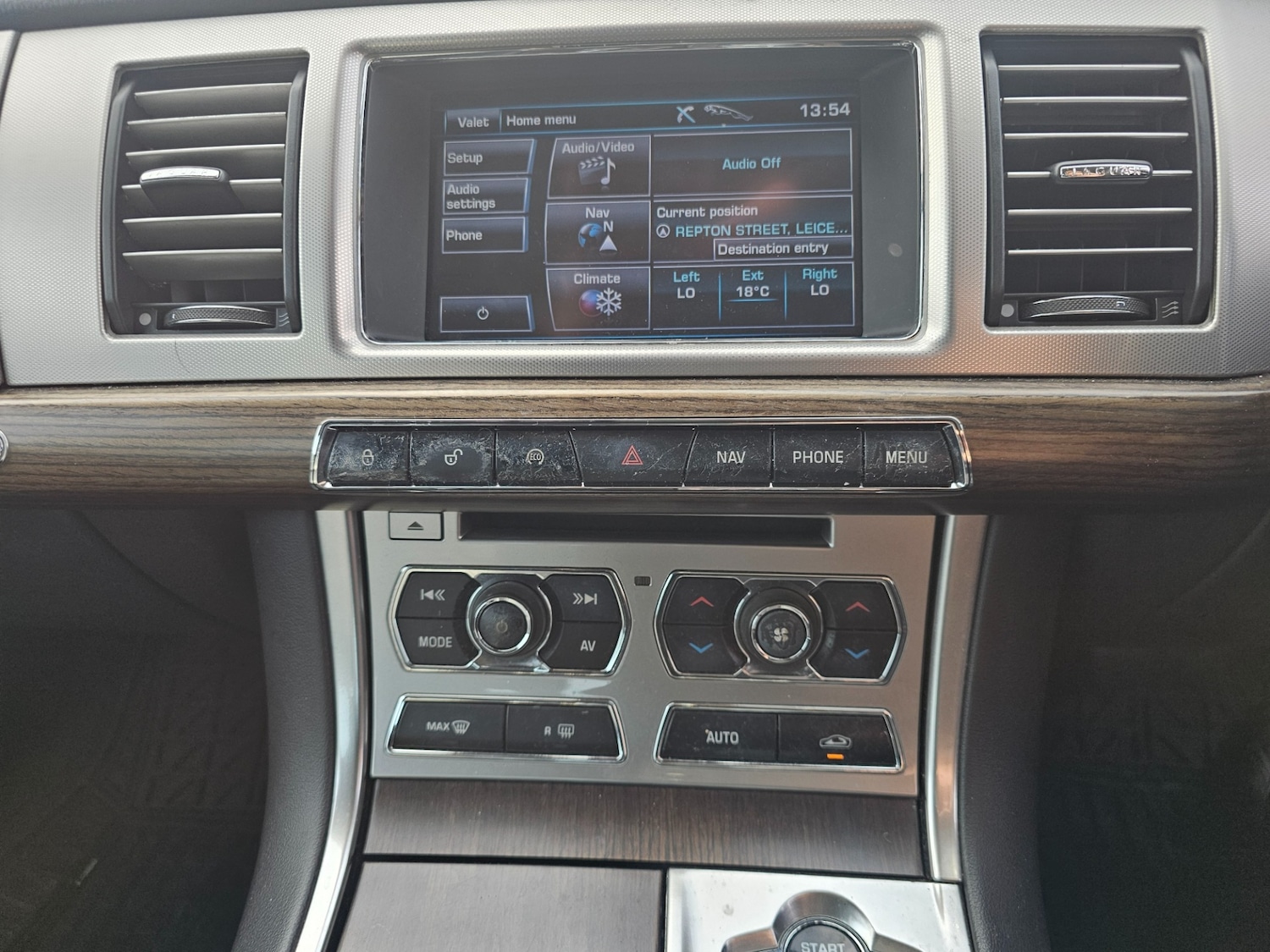 Used Jaguar XF 2012 for sale - 75235599: Photo 18