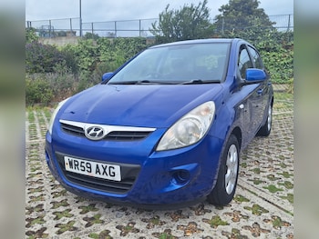 Used Hyundai i20 2009 for sale - 75461696: Photo