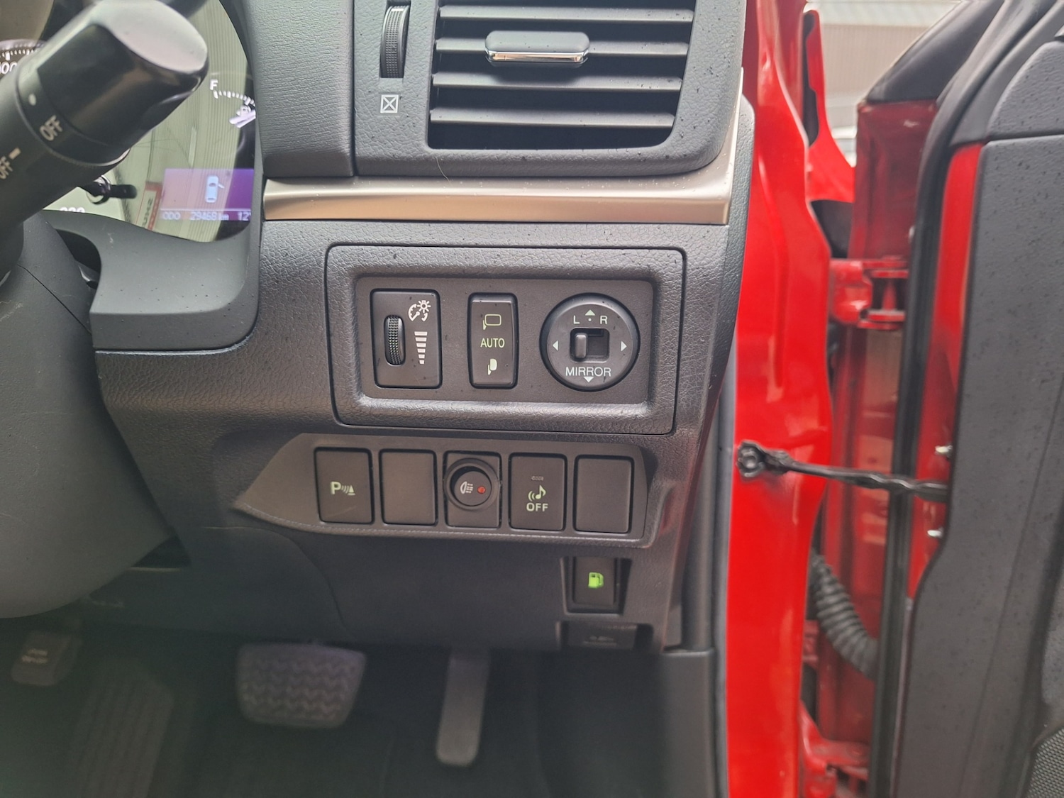 Vehicle 29