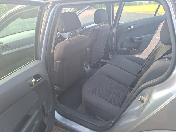 Used Vauxhall Astra 2008 for sale - 74754318: Photo 10
