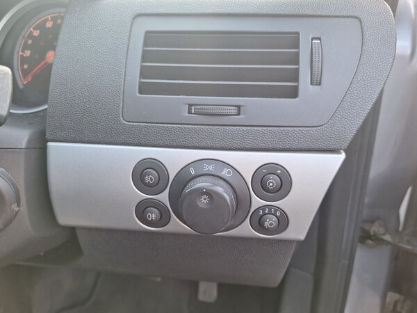 Used Vauxhall Astra 2008 for sale - 74754318: Photo 17