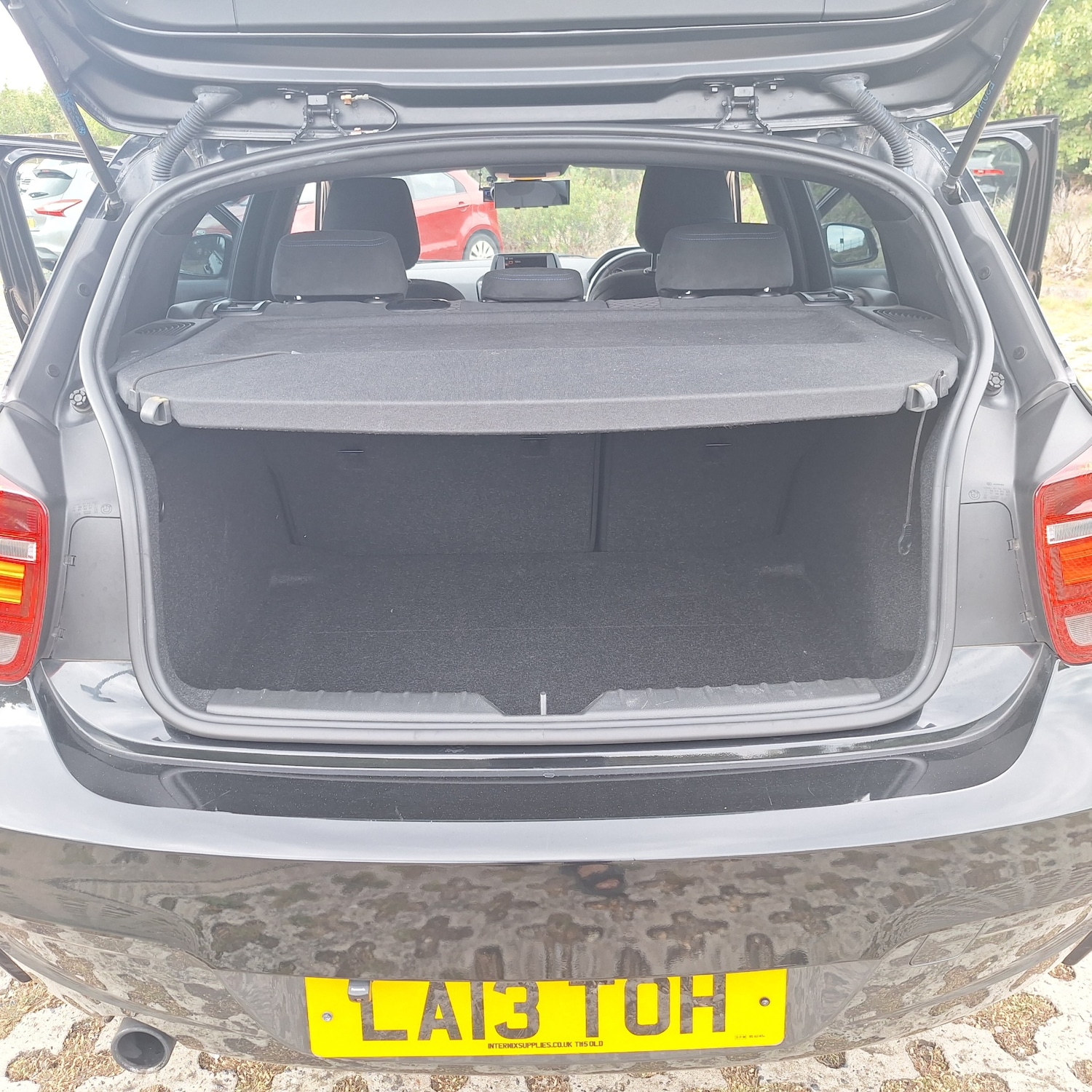 Vehicle 33