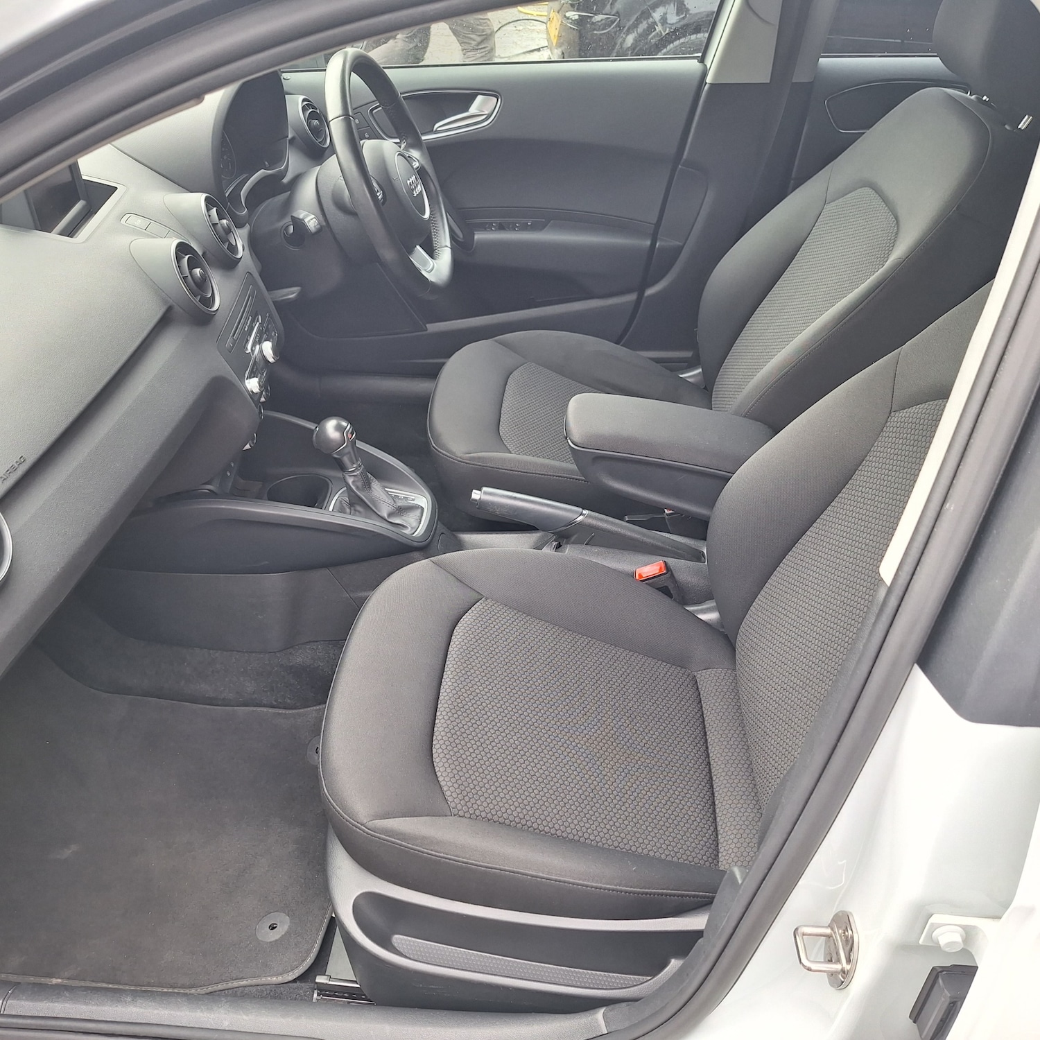 Used Audi A1 2014 for sale - 76249726: Photo 21