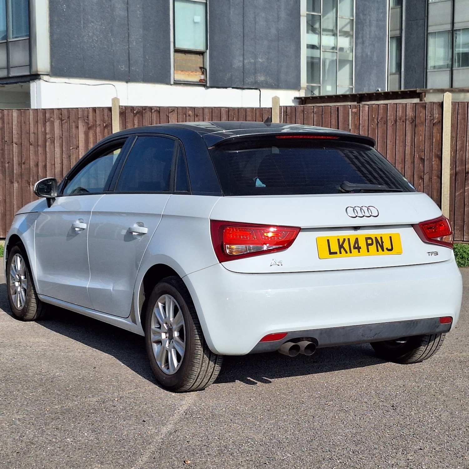Used Audi A1 2014 for sale - 76249726: Photo 3