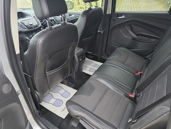 2013 (62) - 2.0 TDCi 163 Titanium 5dr