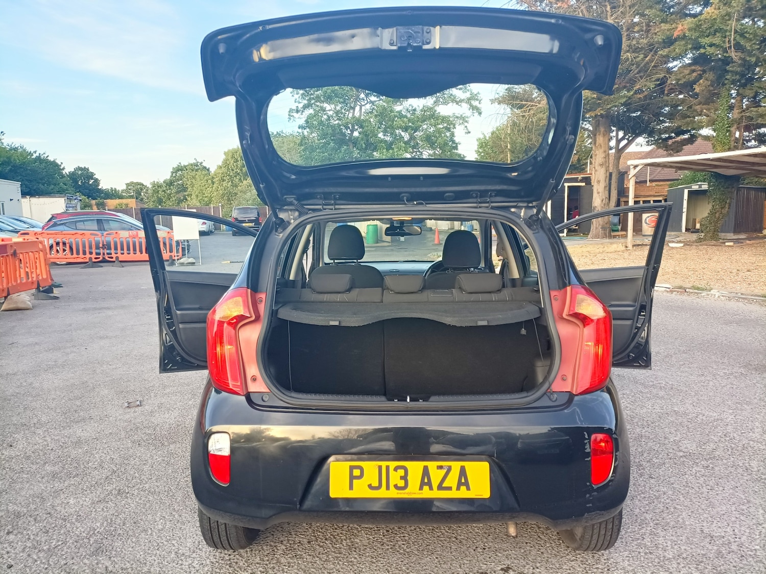 Vehicle 29