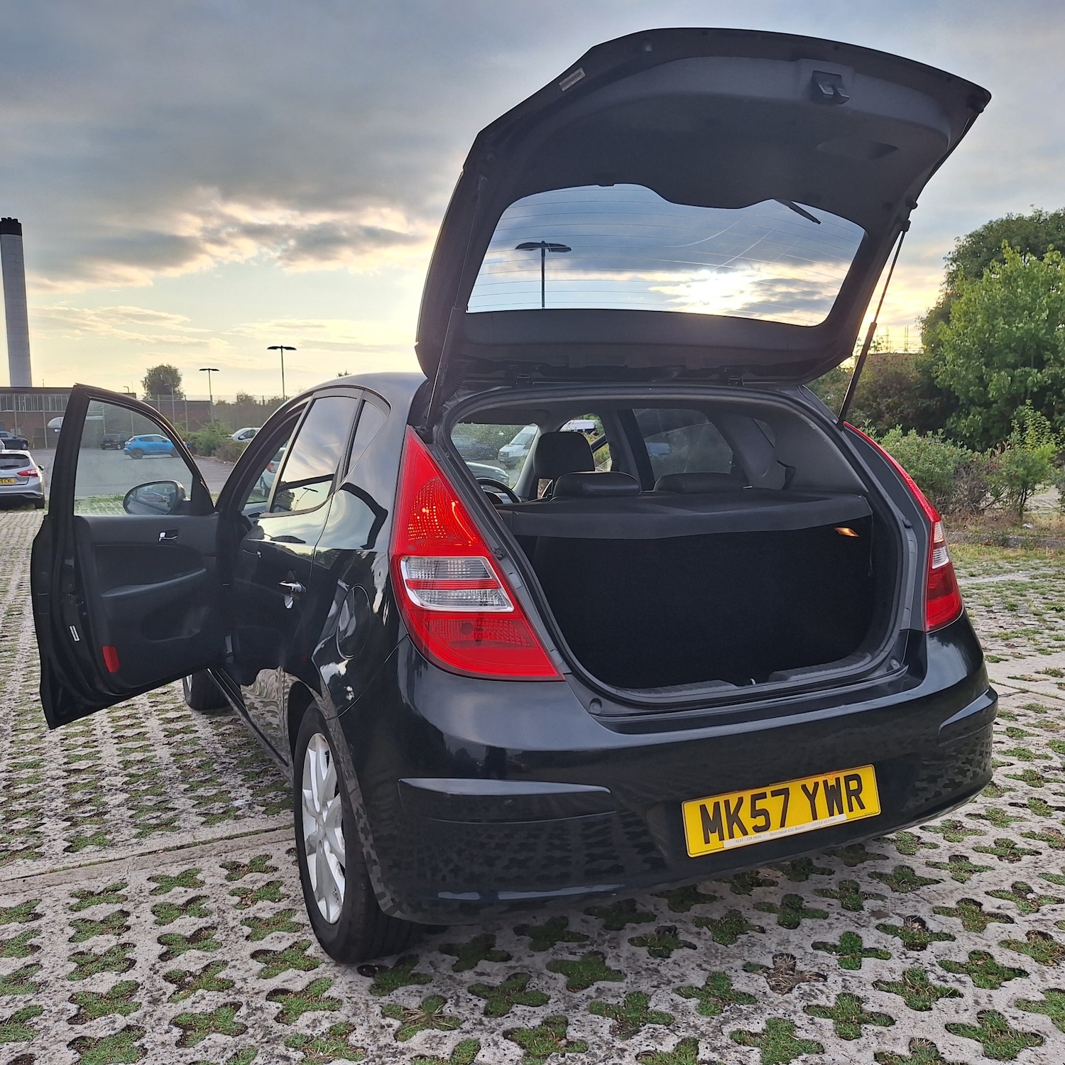 Vehicle 21