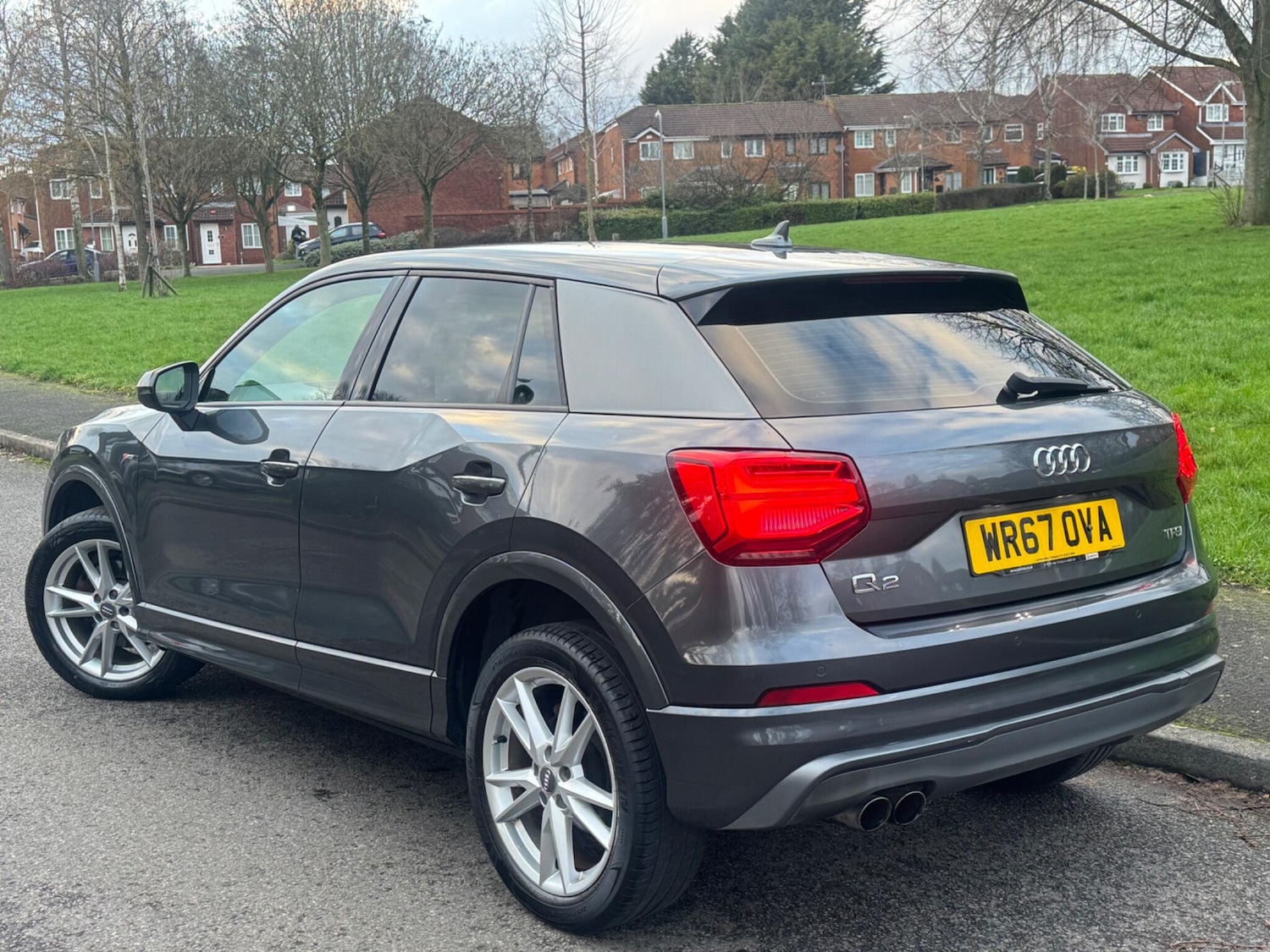 Used Audi Q2 for sale - 77633401: Photo 2