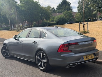Used Volvo S90 2018 for sale - 79116408: Photo