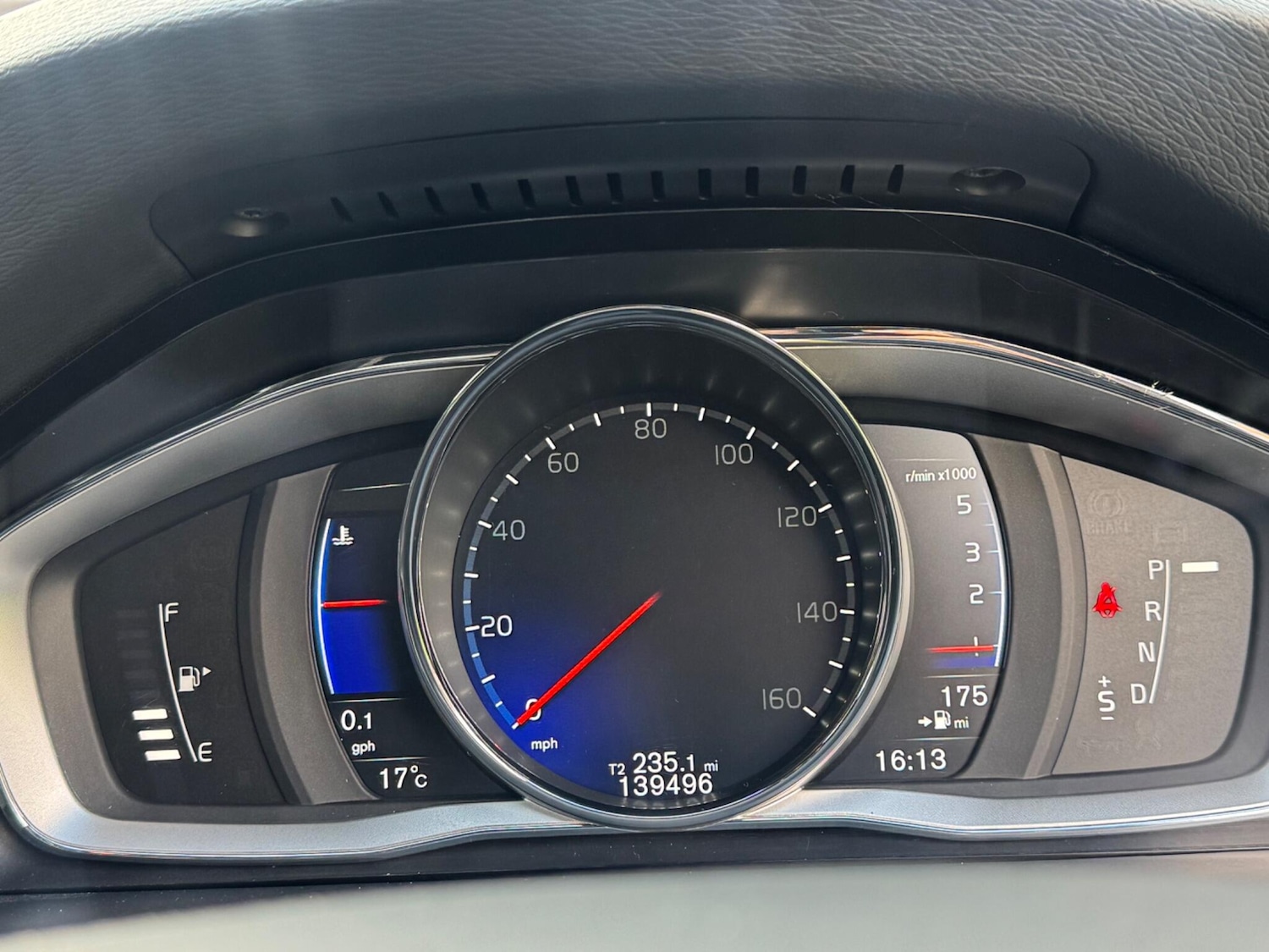 Used Volvo V60 2016 for sale - 76348773: Photo 19