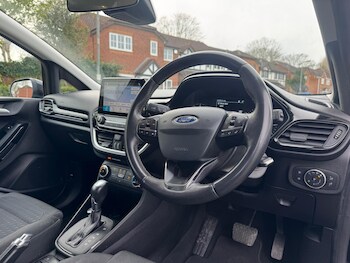 Used Ford Fiesta 2018 for sale - 77645945: Photo