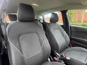 Used Ford Fiesta 2018 for sale - 77645945: Photo