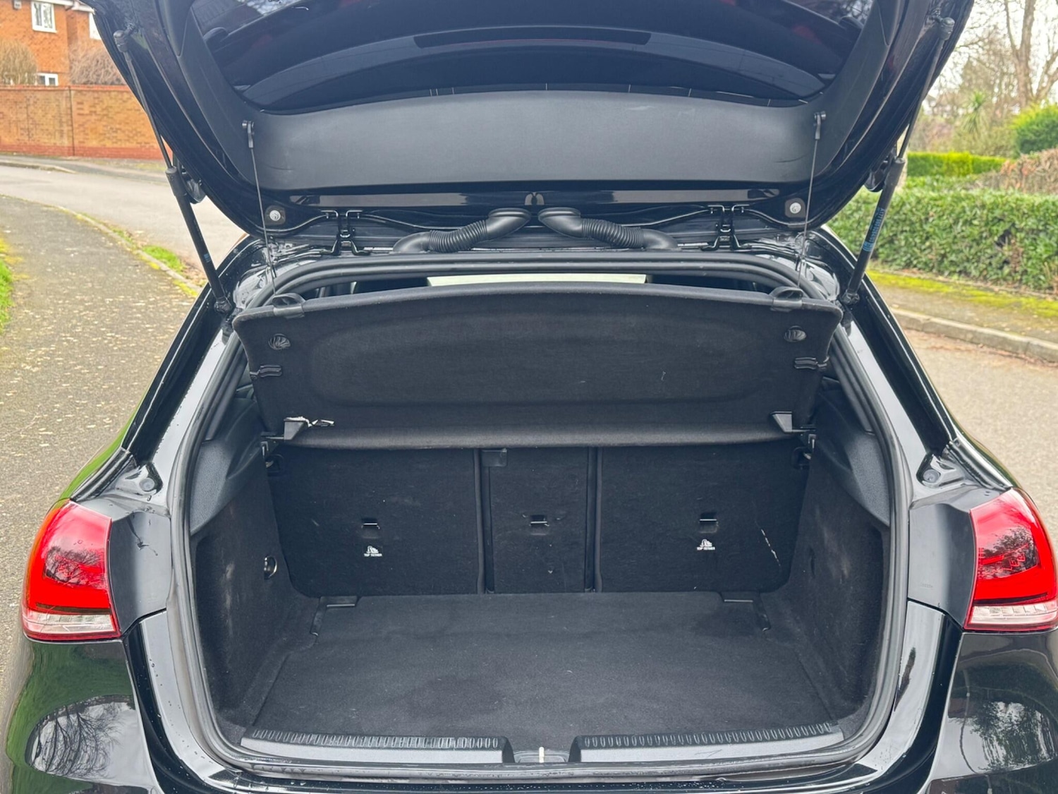 Used Mercedes-Benz A-Class 2018 for sale - 77695833: Photo 17