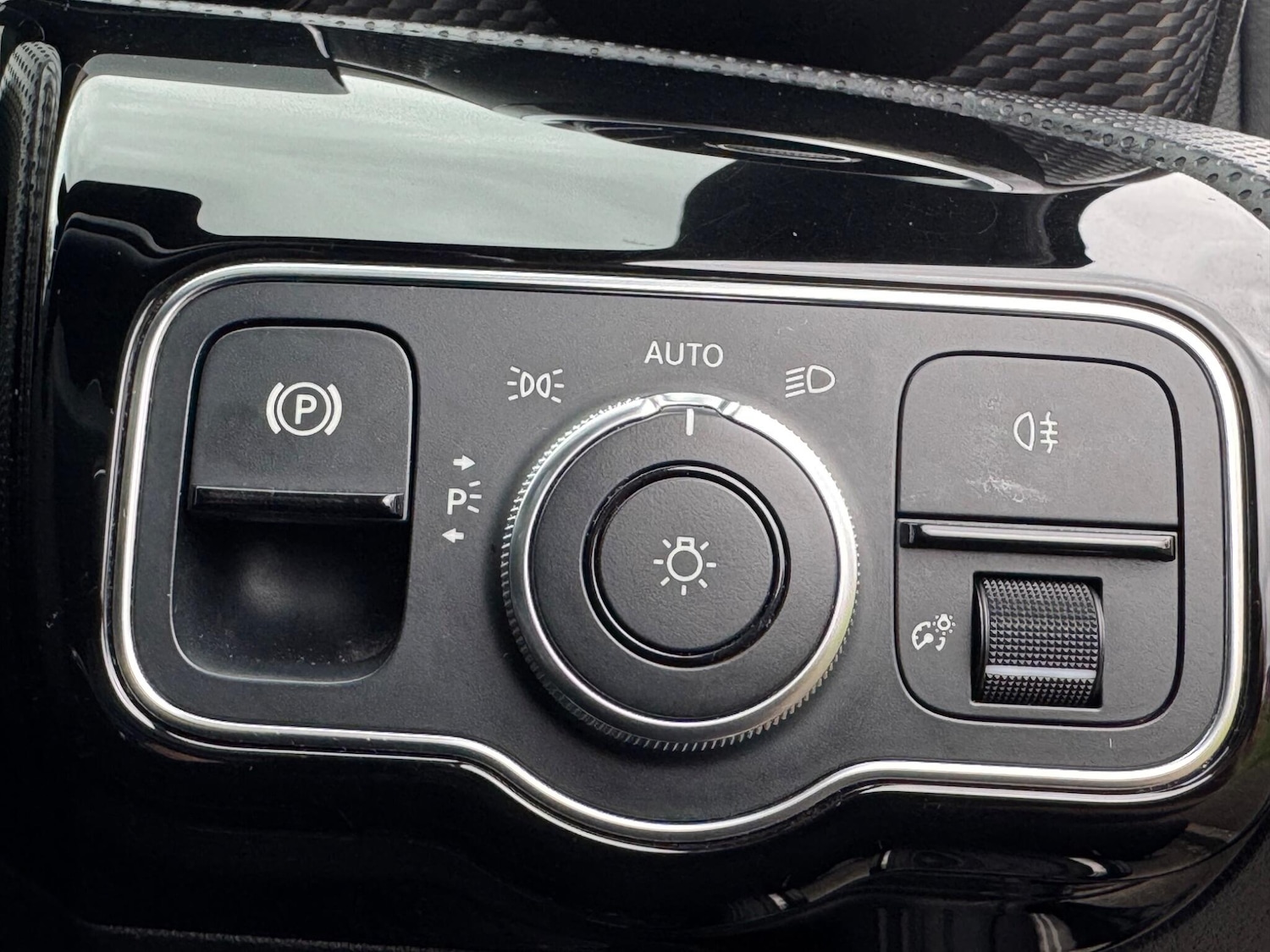 Used Mercedes-Benz A-Class 2018 for sale - 77695833: Photo 19