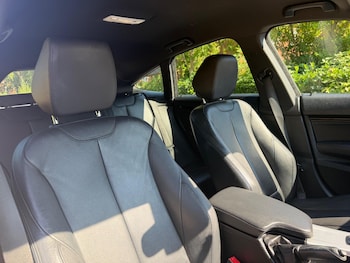 Used BMW 3 Series 2015 for sale - 79192378: Photo
